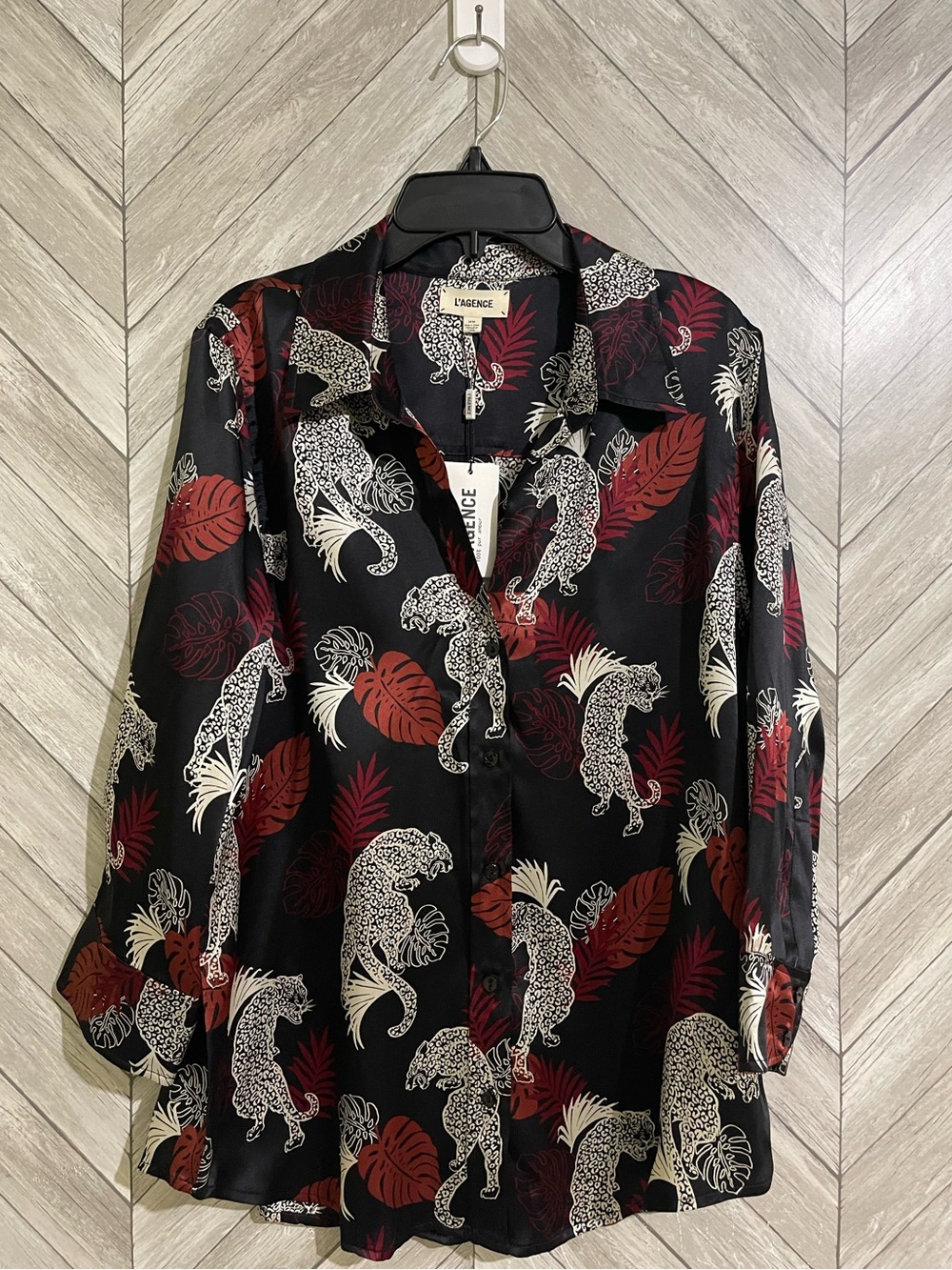 L'Agence Dani Silk Blouse in Black Multi Leopard Palm. Size M Women #499